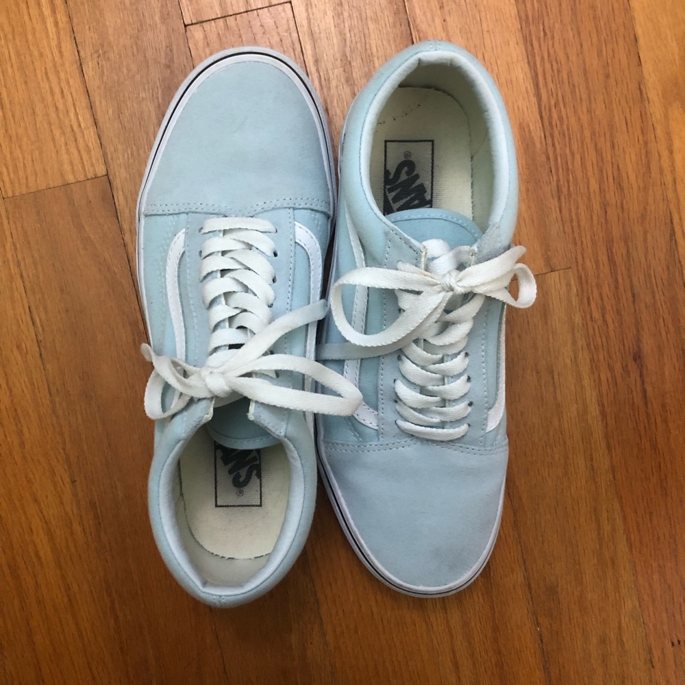8.5 Low Top Vans